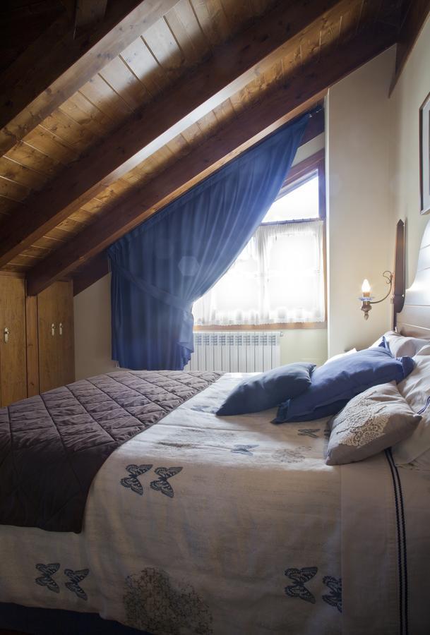 Apartamentos El Rincon De Benas Benasque Buitenkant foto